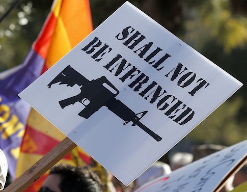 Phoenix Arizona gun store owner says the city infringed on his right to free speech