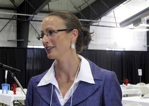 Amanda Curtis