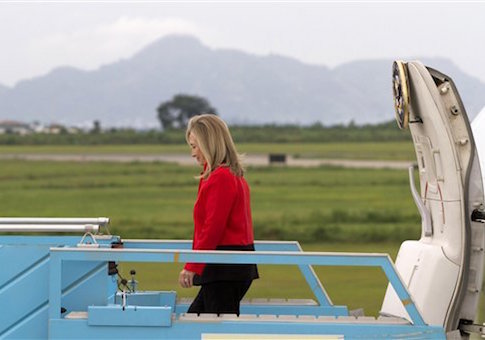Secretary of State Hillary Rodham Clinton arrives at Abuja International Airport in Abuja, Nigeria, Thursday, Aug. 9, 2012
