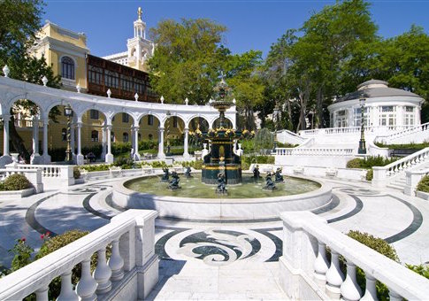 Baroque fountain square at the old city of Baku, Azerbaijan, Central Asia, Asia