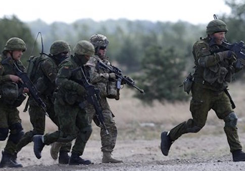 Members of U.S. Army