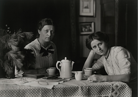 Small-town Women, circa 1913