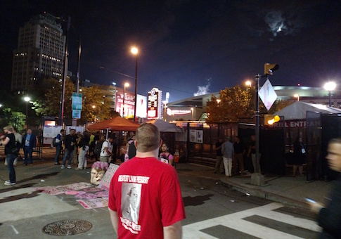 Carrying outside the Q / Stephen Gutowski