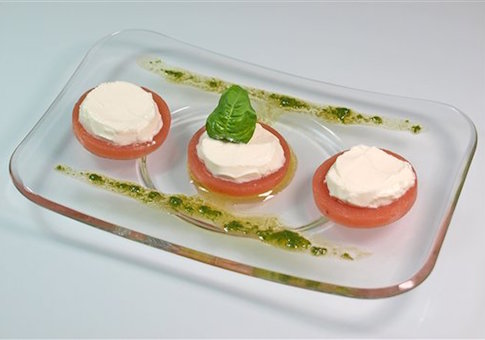 Jellfied tomato salad