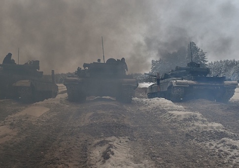 Ukrainian tanks take part in military exercises of reservists in the Army Training Center near the village of Desna, Chernigiv region