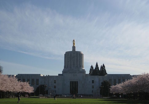Oregon state capitol building