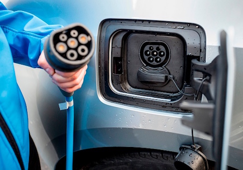 electric vehicle