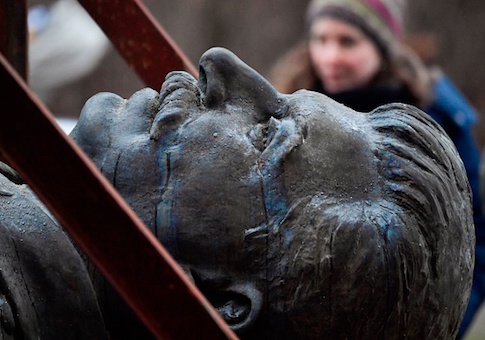 Stalin statue
